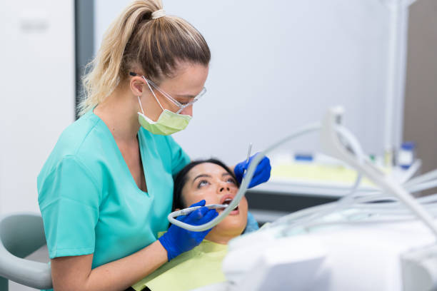 Best Cracked Tooth Emergency Dentist  in Edgerton, OH